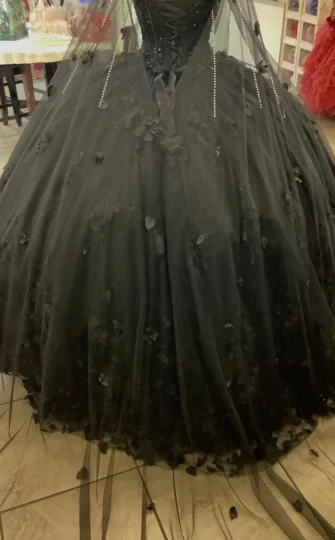 2025 New Cheap Quinceanera Dresses Black with Flowers Crystals Beadeds