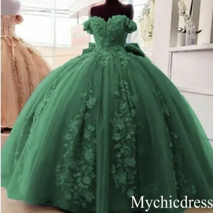 2025 Off Shoulder Vintage Quinceanera Dresses 3D Floral Applique Sweet 16 Gowns