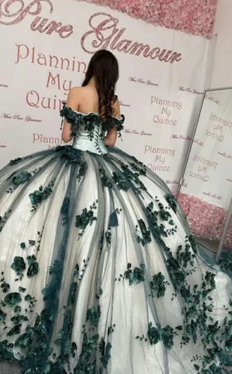 New Off Shoulder 2025 Emerald Green Quinceanera Dress 3D Flowerss