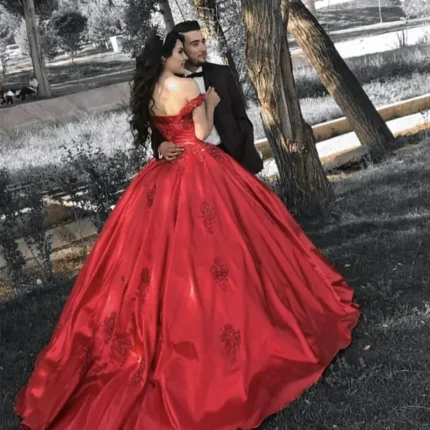 Satin Ball Gown Red Prom Dress Off Shoulder Sweetheart 16 Dressess